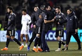 特里拍卖梅西06年球衣支持慈善